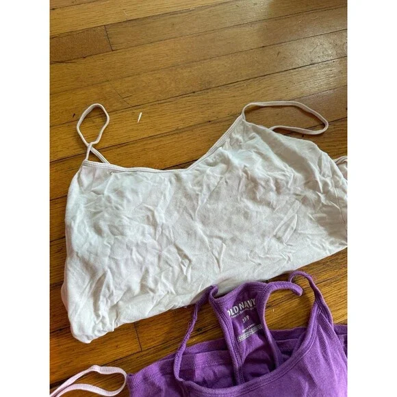 Women’s size Small & Medium tank top lot - Picture 6 of 9